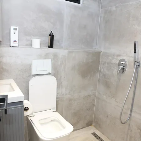 Lux Stay Tirana Exterior photo